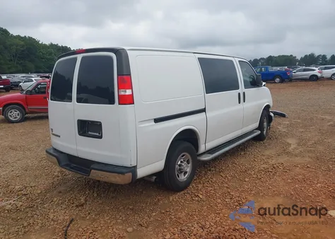 2021 Chevrolet Express Cargo Rwd 2500 Regular Wheelbase Wt z USA, uszkodzony, nr VIN 1GCWGAF79M1287483